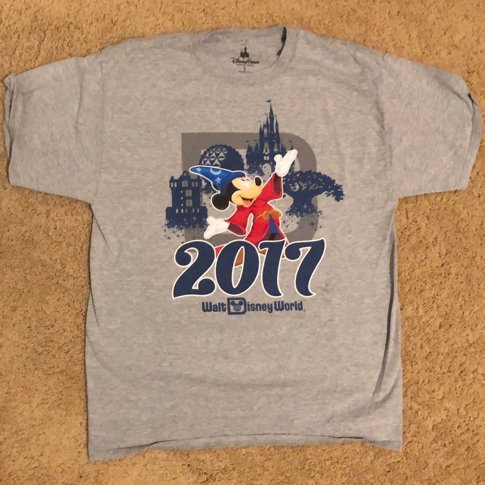 Disney world T-shirt